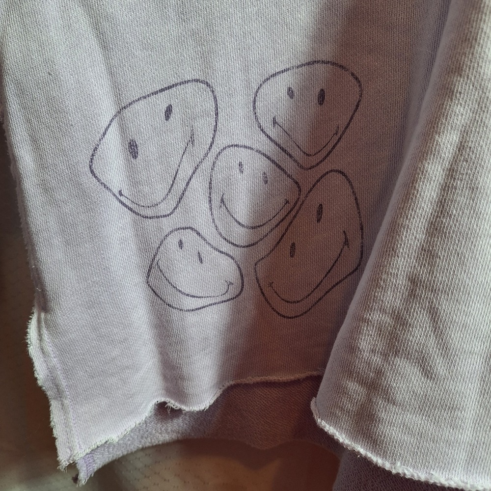 AERIE Total Optimist Smiley Sweatshirt Sz L Lavendar Oversized Raw Edges Slouchy - Picture 5 of 9